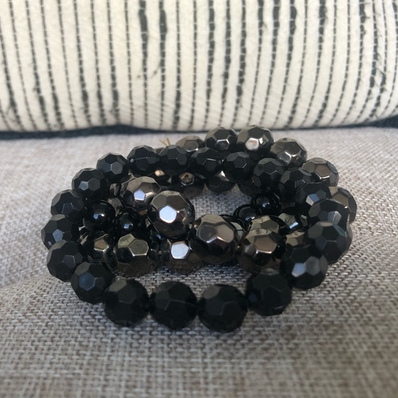 4 Piece Beaded Bracelet - Picture 2 of 5